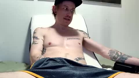 lwooda online show from April 19, 7:30 am