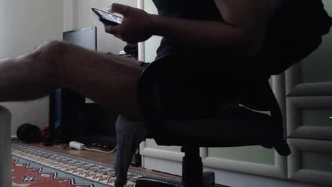 Lxom online show from December 4, 11:41 am