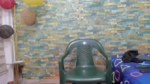 Snapshot of maaster420 chatting on January 18, 4:30 am itgram pezlo josue online show from January 18, 4:30 am