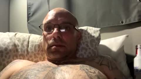 mac402992 online show from November 8, 3:21 am