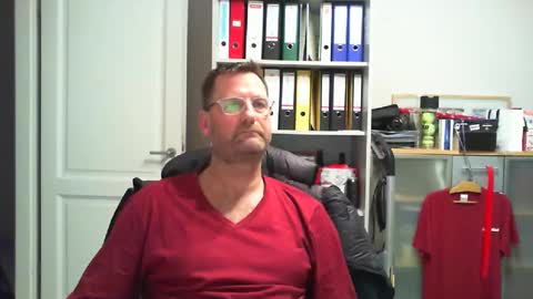 macfly67 online show from February 13, 8:34 pm