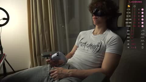 Mike XMaestro 3369 online show from November 17, 9:29 pm