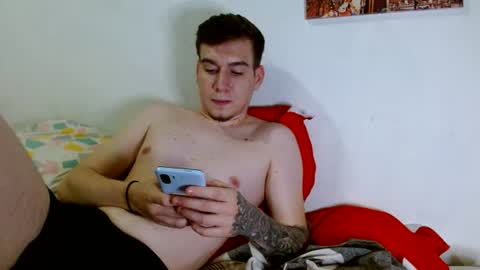 magic_fantasy77 online show from August 8, 6:04 pm