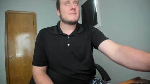 Snapshot of magicman176 chatting on September 8, 3:55 pm Magic176 online show from September 8, 3:55 pm