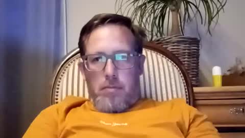 maisch82 online show from May 2, 9:50 pm