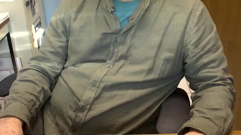 majormike34 online show from December 11, 3:00 pm