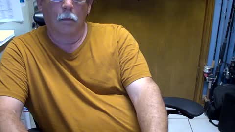 majormike34 online show from September 13, 12:28 pm