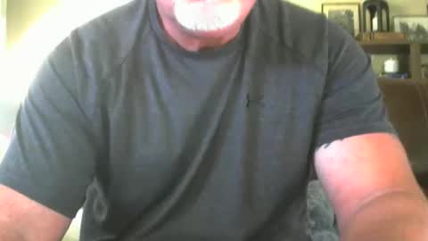 makinit0808 online show from June 10, 10:10 pm