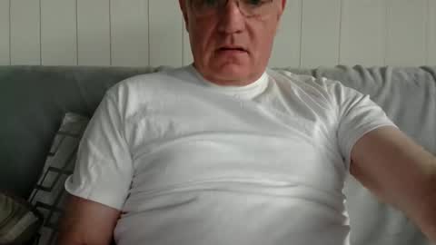 male_toy2 online show from May 16, 6:50 pm