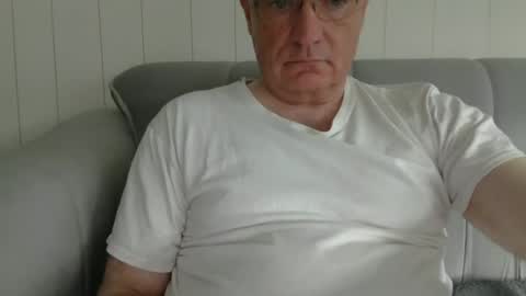 maletoysub online show from June 28, 5:19 pm