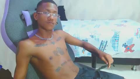 Snapshot of man_san11 chatting on February 25, 4:31 pm man_san11 online show from February 25, 4:31 pm