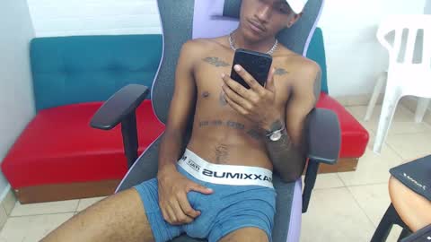 Snapshot of man_san11 chatting on March 7, 6:33 pm man_san11 online show from March 7, 6:33 pm