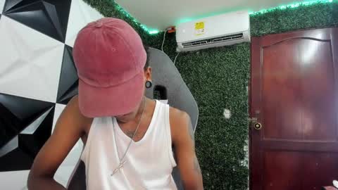 man_sant11 online show from May 23, 7:19 pm