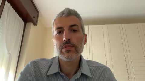 manager82 online show from April 15, 12:49 pm