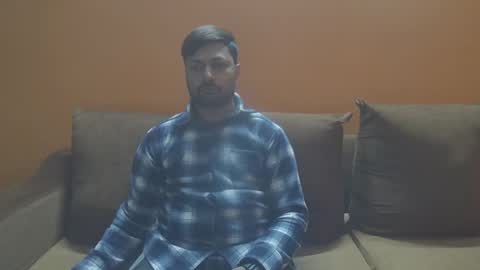Snapshot of manees1122 chatting on February 1, 5:05 pm Roshan online show from February 1, 5:05 pm
