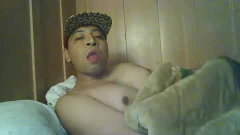 Snapshot of maniax11 chatting on January 27, 5:36 am maniax11 online show from January 27, 5:36 am