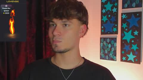  independent model online show from April 10, 3:13 am