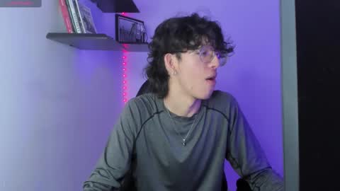 Manuel online show from March 5, 12:33 pm