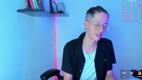 Manuel online show from January 11, 8:32 pm