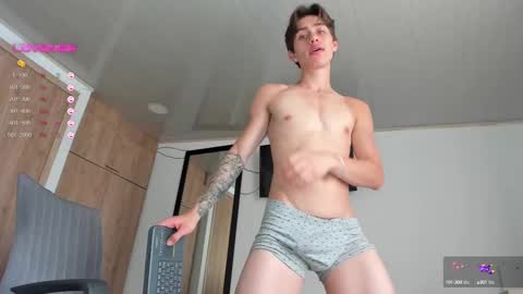 Snapshot of manucute_23_ chatting on February 11, 3:40 pm manucute 23 online show from February 11, 3:40 pm