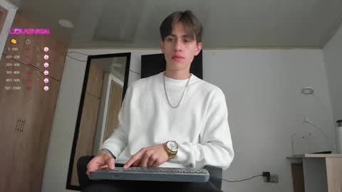 Snapshot of manucute_23_ chatting on March 9, 6:00 pm manucute 23 online show from March 9, 6:00 pm