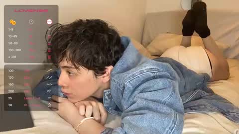 Maple online show from December 23, 2:13 am