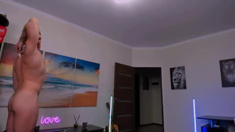 alex marvelxx online show from March 12, 5:13 am