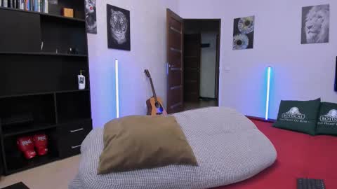 alex marvelxx online show from September 13, 6:42 pm