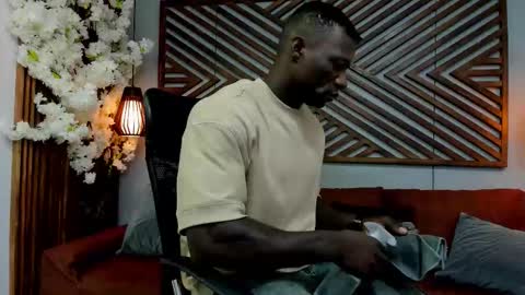 Marcusssss online show from November 10, 11:37 am