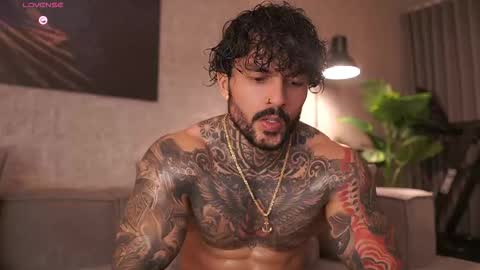 Mariano Costa online show from February 25, 4:02 am