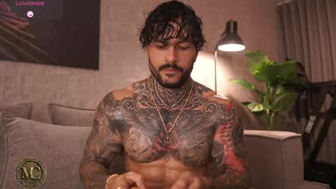 Mariano Costa online show from February 16, 1:36 am