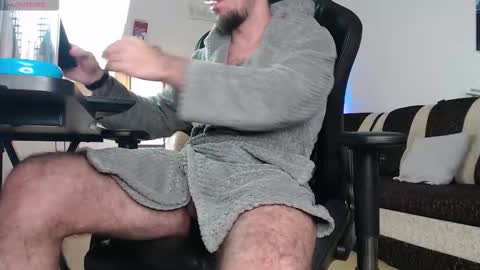 marioslim online show from February 2, 9:41 am