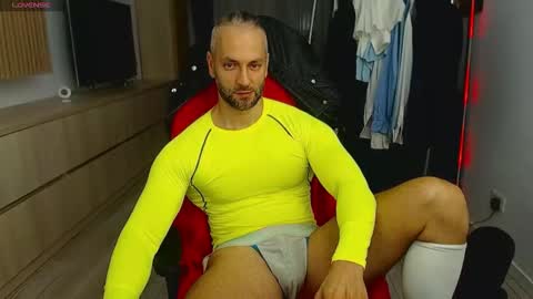 MarisMuscle online show from October 8, 7:02 am