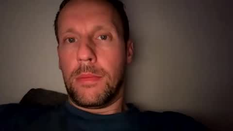 Mark online show from November 6, 10:24 pm