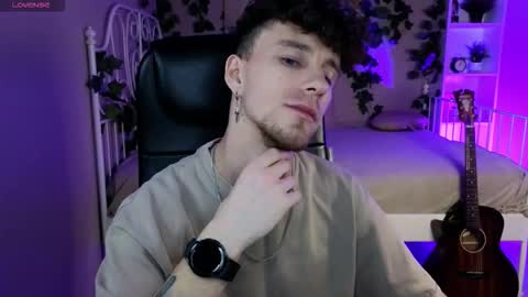 mark_caron online show from November 22, 8:30 pm