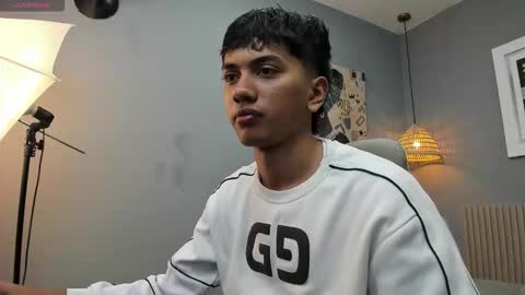 markbowie online show from October 8, 11:58 am