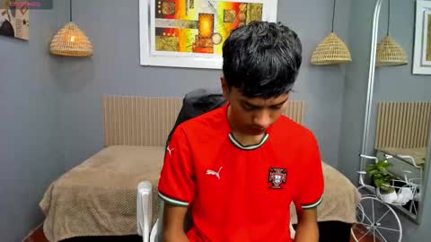 markbowie online show from September 24, 11:52 am