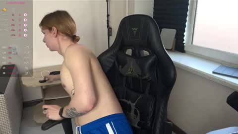 Mark online show from March 25, 3:16 pm