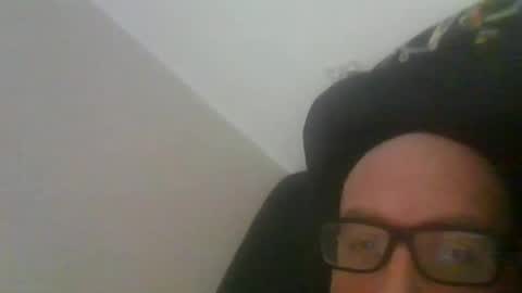 mark online show from February 12, 2:03 am