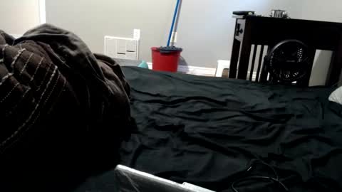 mark online show from September 19, 12:05 pm