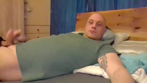 markus_7 online show from April 29, 5:52 pm