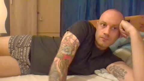 markus_7 online show from September 10, 3:32 pm