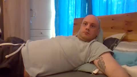 markus_7 online show from May 27, 12:24 pm