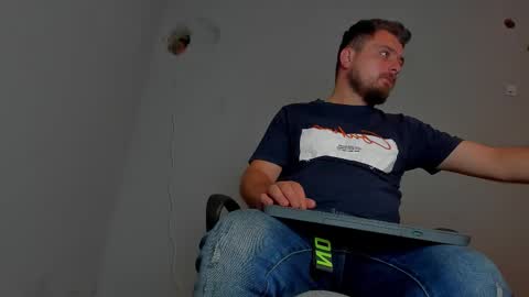 MARK online show from November 10, 7:30 pm