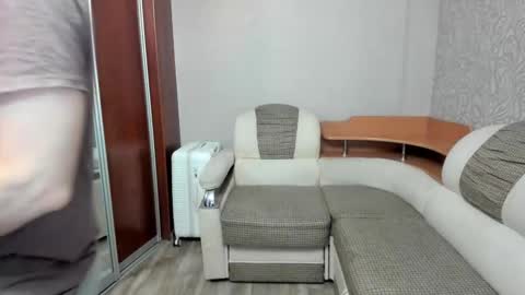 Alan online show from January 10, 9:02 am