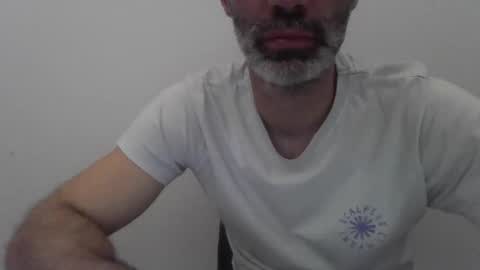 Snapshot of marsupilami_82_ chatting on January 10, 11:08 pm marsupilami_82_ online show from January 10, 11:08 pm