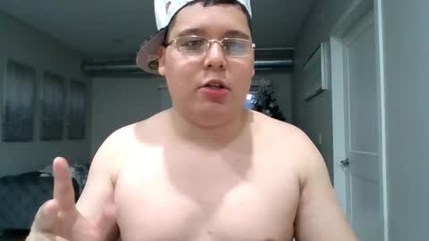 martin_militaryboy online show from May 28, 1:58 am