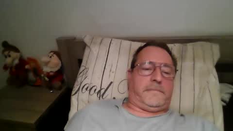Snapshot of martinb62 chatting on September 23, 9:14 pm Hotguy61 online show from September 23, 9:14 pm