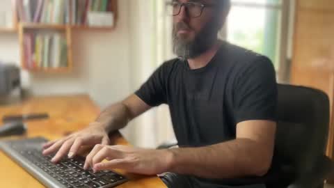 Martincito online show from February 12, 2:54 pm