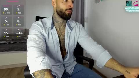 masculineguy69 online show from November 22, 8:47 am